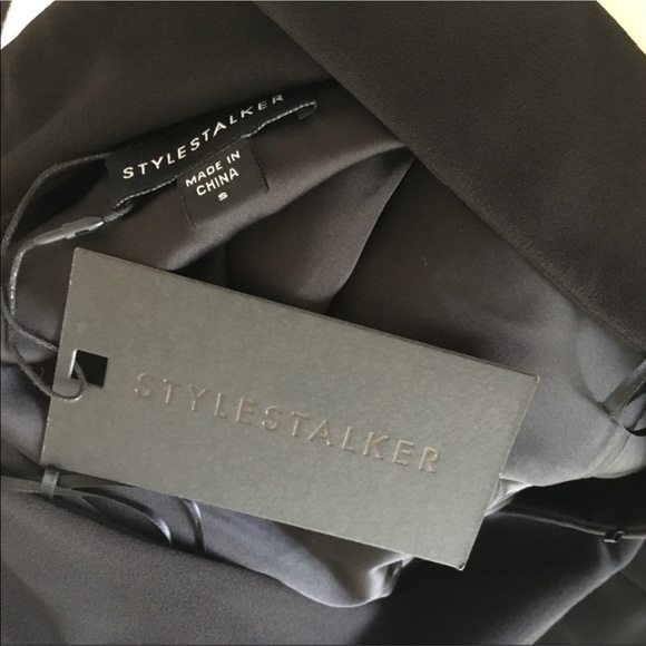 STYLESTALKER OFF SHOULDER ASYMMETRIC MIDI DRESS h688,690 - Picture 5 of 8